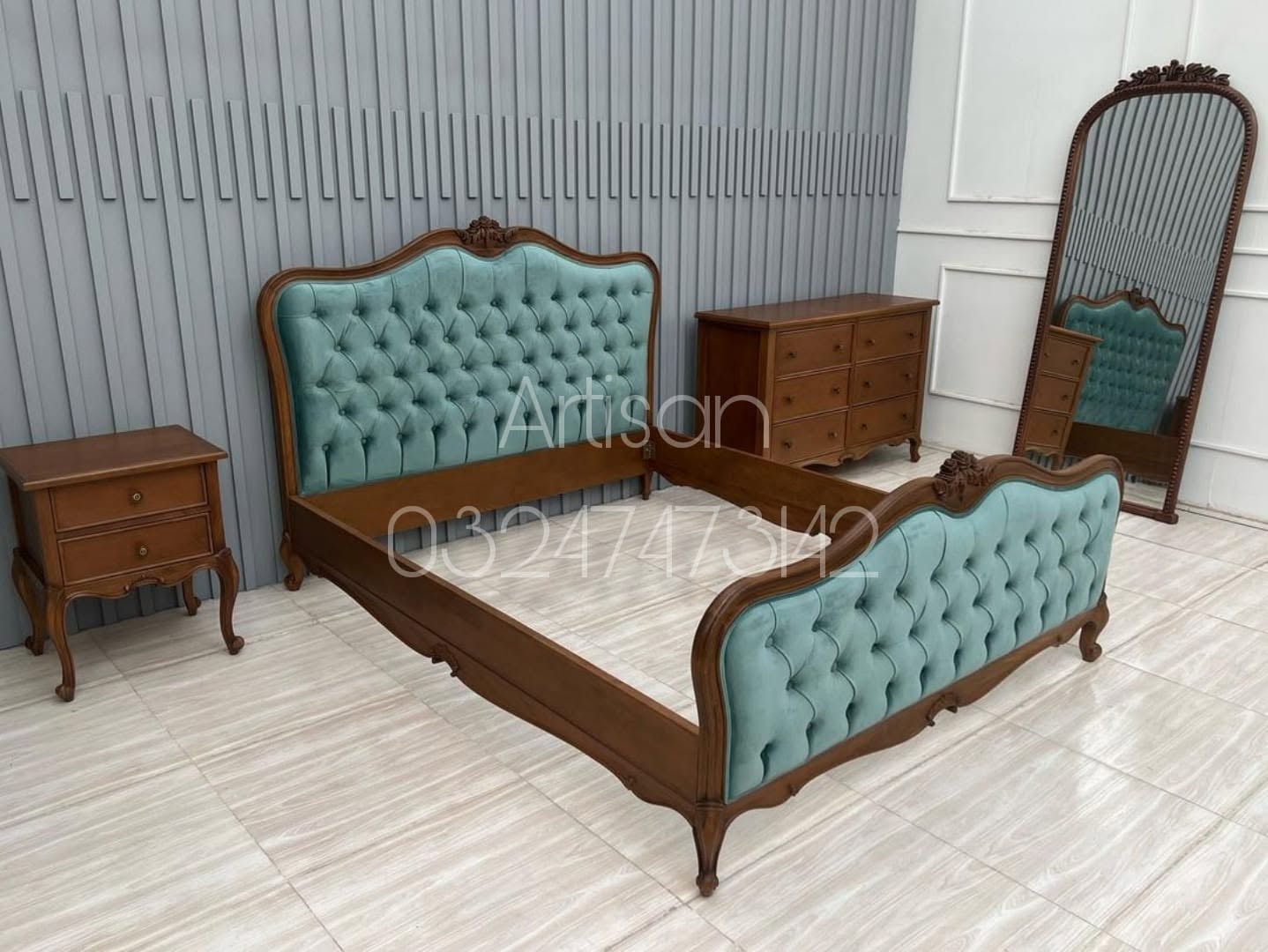 Rose Victorian Bed Set